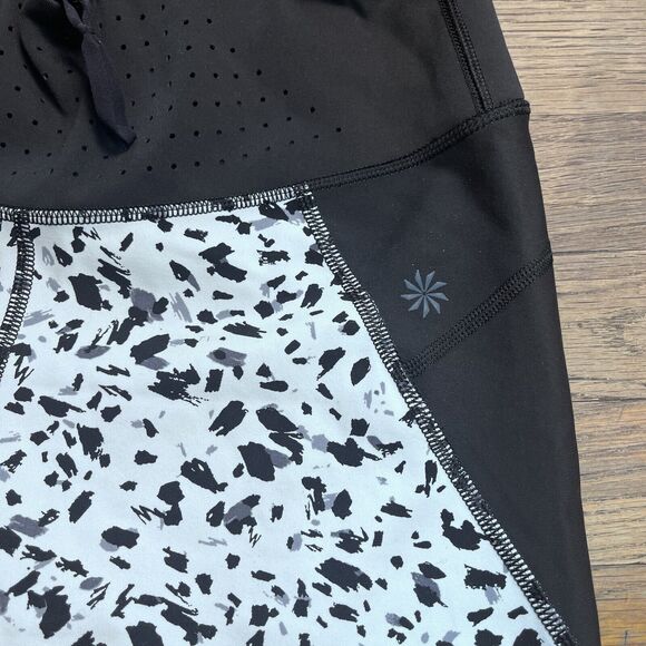 Athleta Stealth Black White Trucool Sculptek Perforated Crop Capri Legging SP - Picture 7 of 16